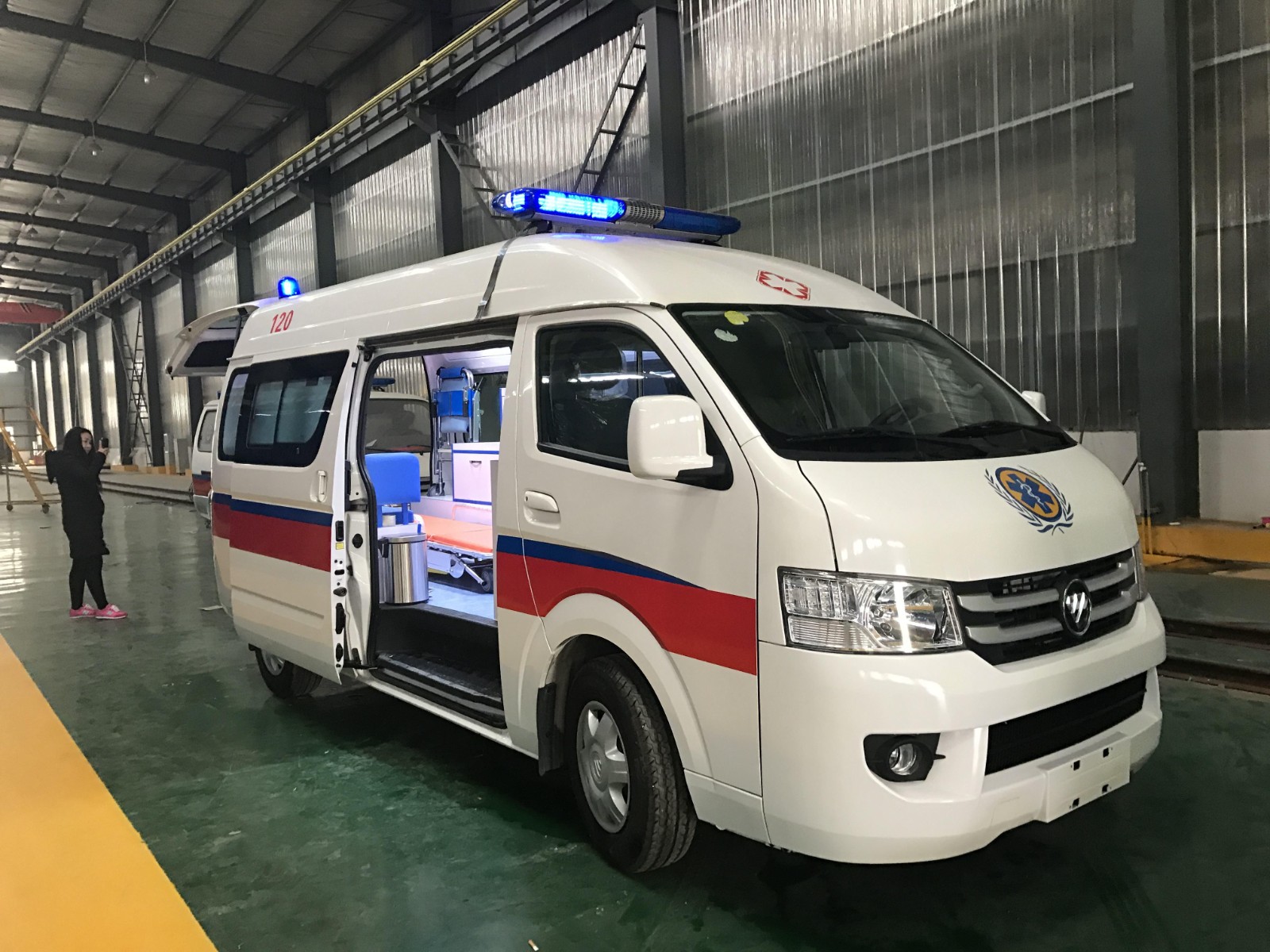 宝安区救护车转院
